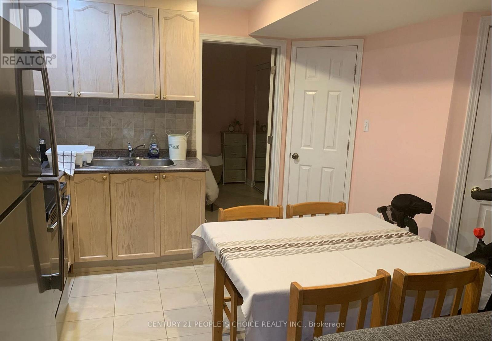 904 DRYSDALE DRIVE, Mississauga (East Credit), Ontario, L5V1X6 — Photo 7