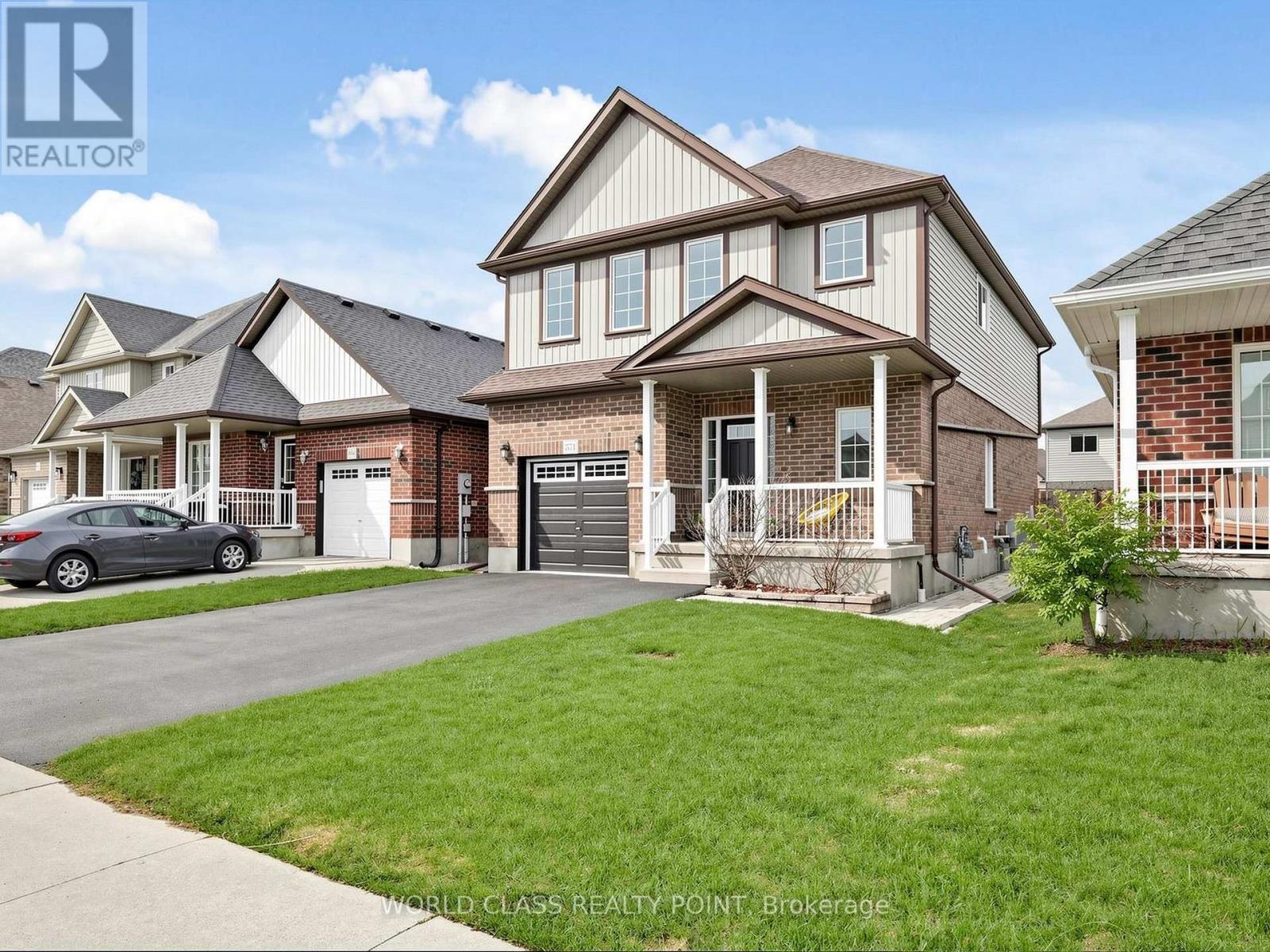 371 FINORO CRESCENT, Woolwich, Ontario, N3B0C4 — Photo 2