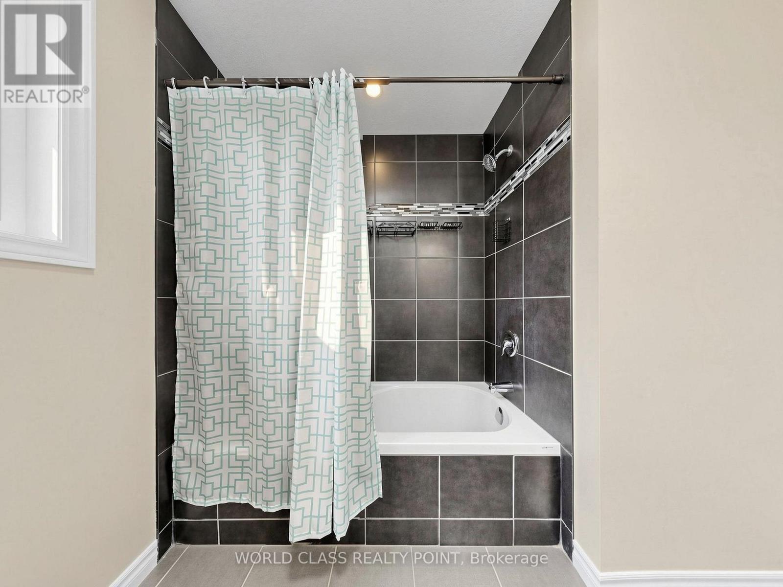 371 FINORO CRESCENT, Woolwich, Ontario, N3B0C4 — Photo 35