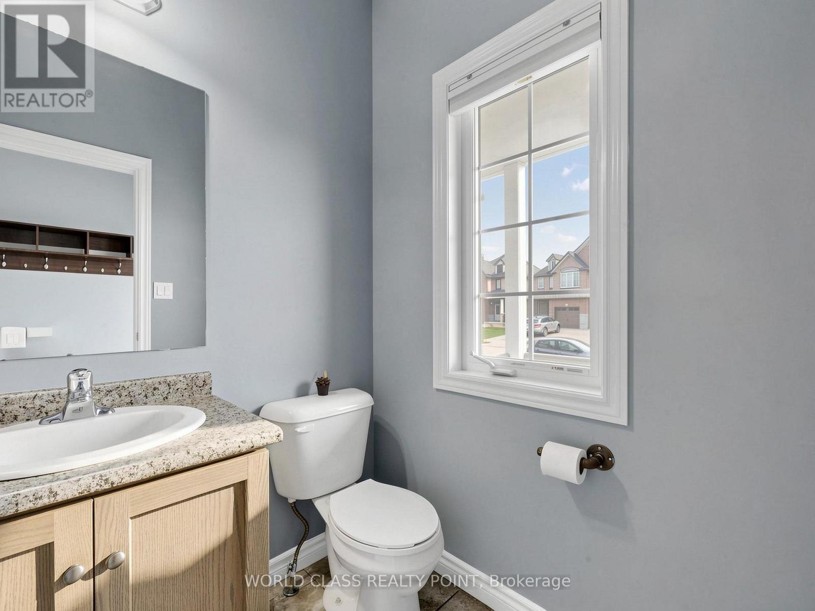 371 FINORO CRESCENT, Woolwich, Ontario, N3B0C4 — Photo 6