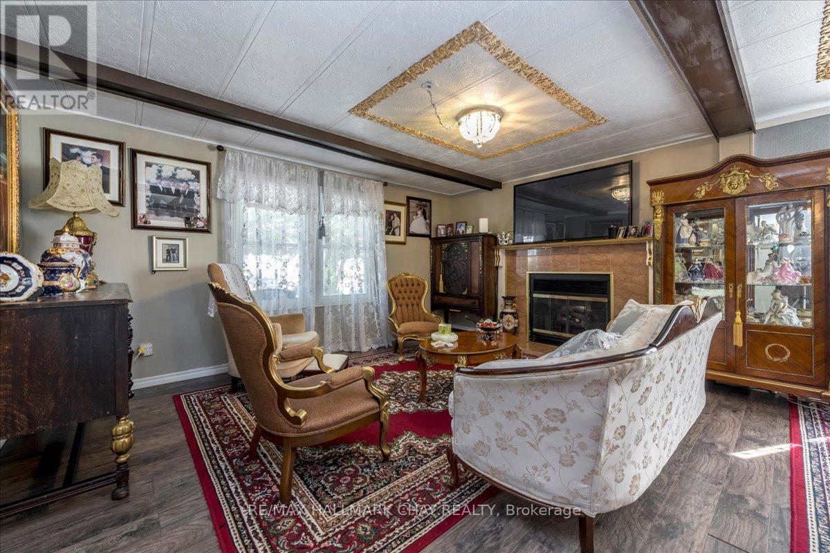 43 LINDEN LANE, Innisfil, Ontario, L9S1P2 — Photo 4