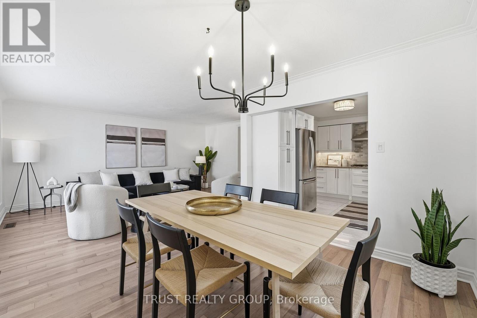 9 DEL RIA DRIVE, Toronto (Maple Leaf), Ontario, M6L1L9 — Photo 10