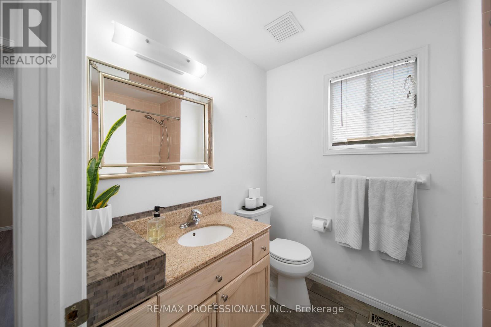 522 TRICO DRIVE, Cambridge, Ontario, N3H5M5 — Photo 11