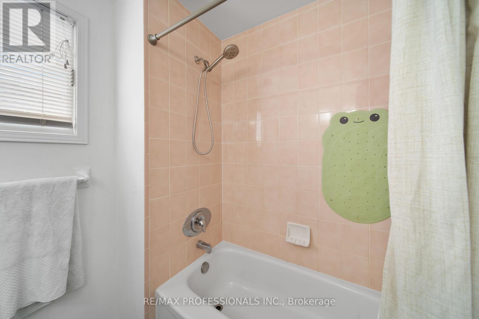 522 TRICO DRIVE, Cambridge, Ontario, N3H5M5 — Photo 12