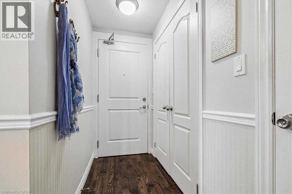 34 PLAINS Road E Unit# 408, Burlington, Ontario, L7T0B9 — Photo 5