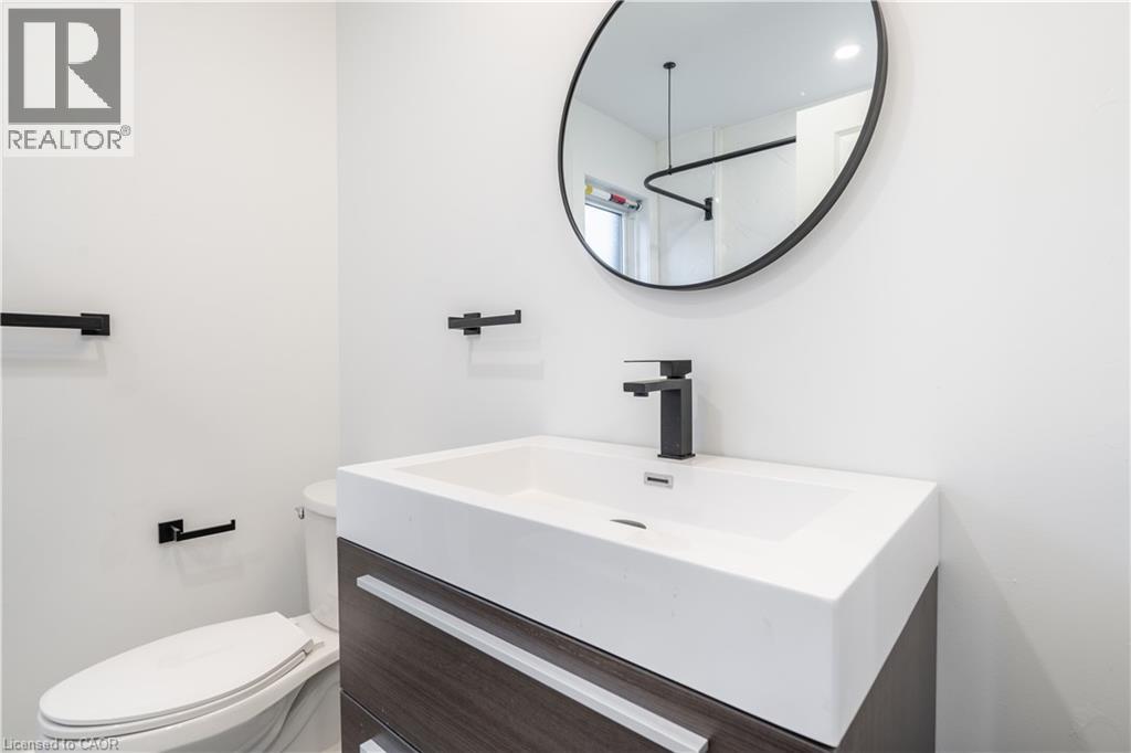 204 BALSAM Avenue S, Hamilton, Ontario, L8M3B8 — Photo 22
