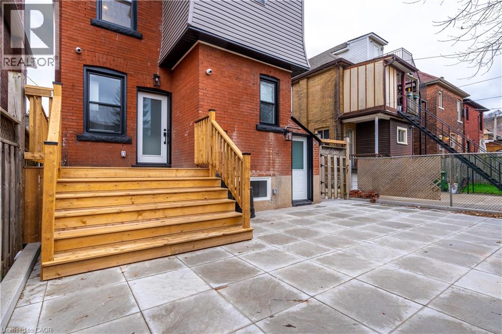 204 BALSAM Avenue S, Hamilton, Ontario, L8M3B8 — Photo 47