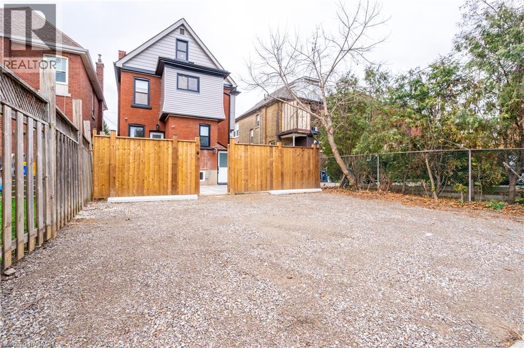 204 BALSAM Avenue S, Hamilton, Ontario, L8M3B8 — Photo 50