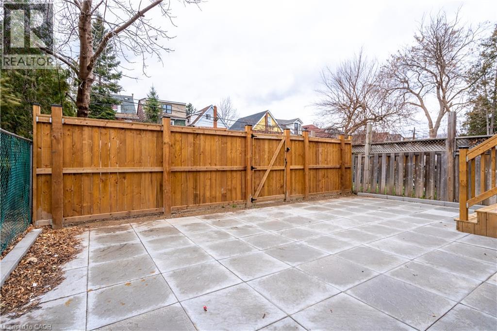 204 BALSAM Avenue S, Hamilton, Ontario, L8M3B8 — Photo 48