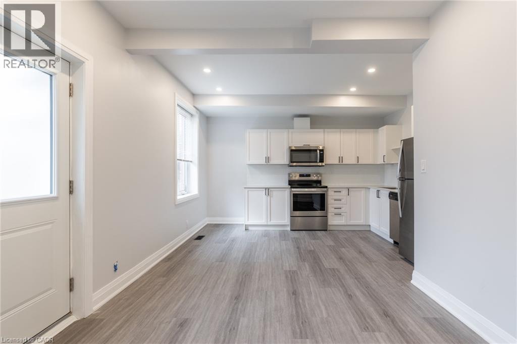 536 CANNON Street E, Hamilton, Ontario, L8L2E9 — Photo 11