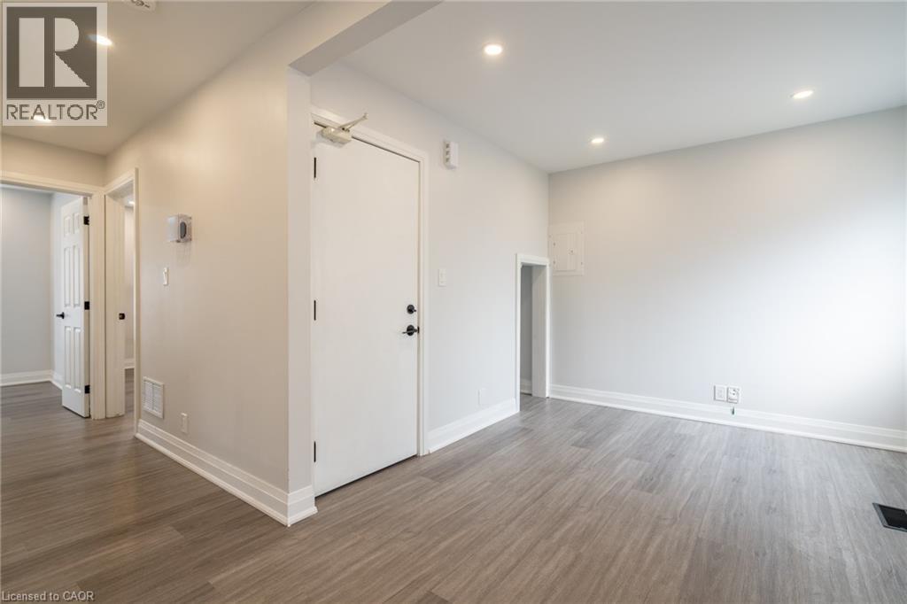 536 CANNON Street E, Hamilton, Ontario, L8L2E9 — Photo 24