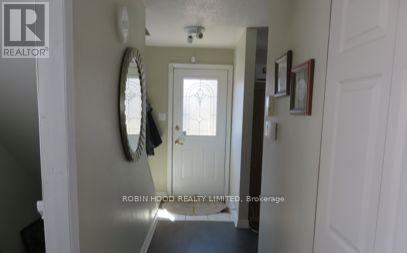 1 LOTUS COURT, Ottawa, Ontario, K1J8A6 — Photo 3