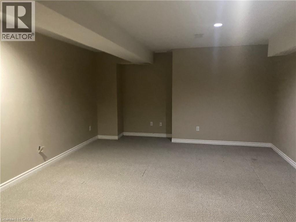 182 KINGSWOOD Drive, Kitchener, Ontario, N2E1S9 — Photo 15