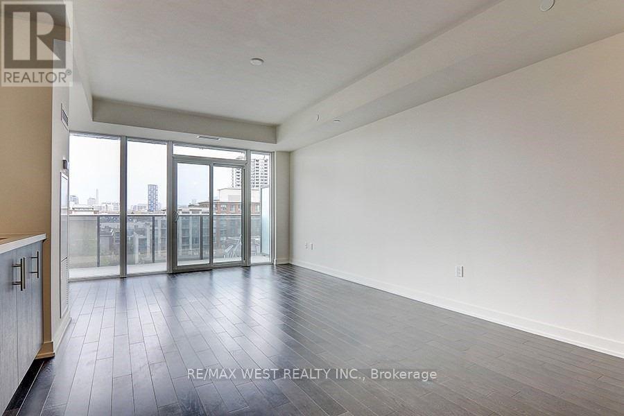 810 - 330 RICHMOND STREET W, Toronto (Waterfront Communities), Ontario, M5V1X2 — Photo 12