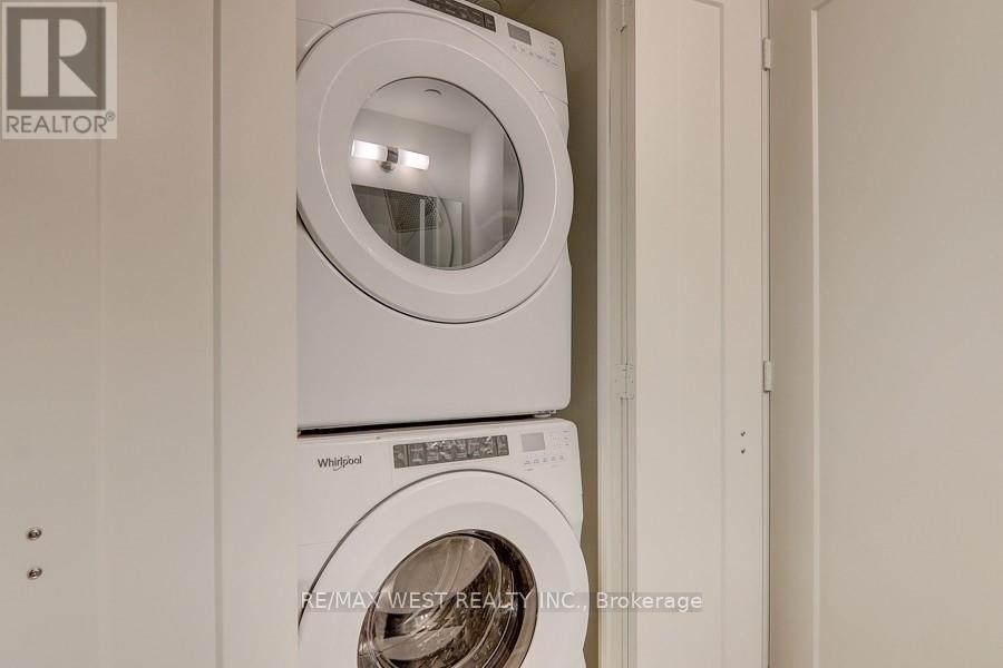 810 - 330 RICHMOND STREET W, Toronto (Waterfront Communities), Ontario, M5V1X2 — Photo 14