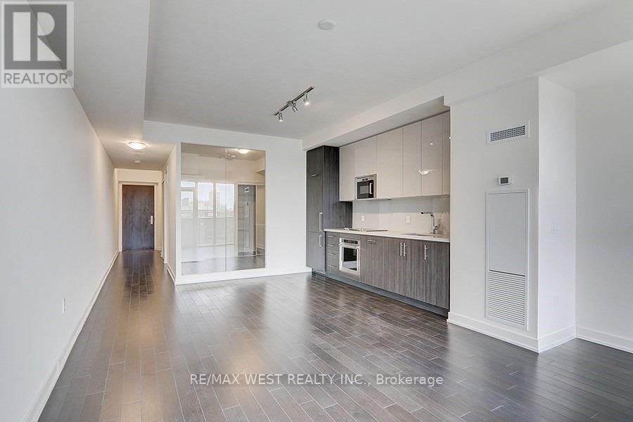 810 - 330 RICHMOND STREET W, Toronto (Waterfront Communities), Ontario, M5V1X2 — Photo 6