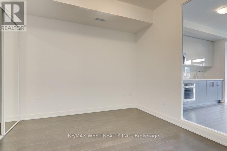 810 - 330 RICHMOND STREET W, Toronto (Waterfront Communities), Ontario, M5V1X2 — Photo 7