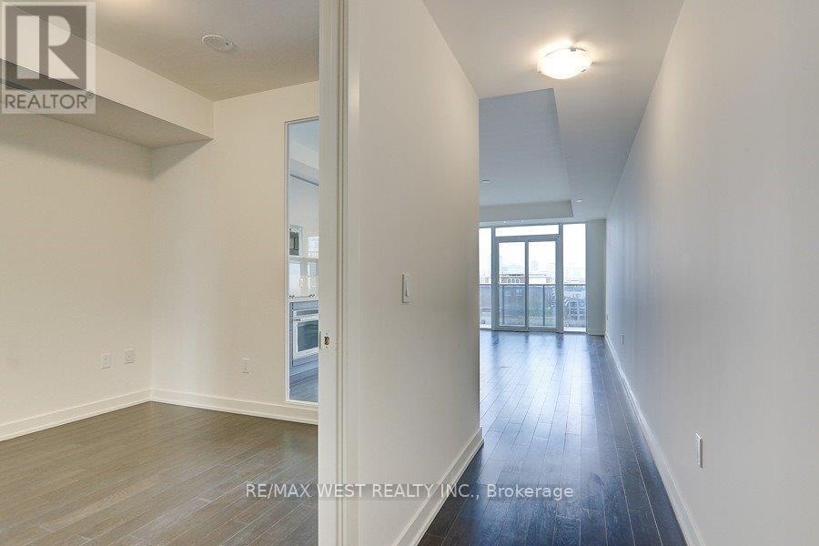 810 - 330 RICHMOND STREET W, Toronto (Waterfront Communities), Ontario, M5V1X2 — Photo 8