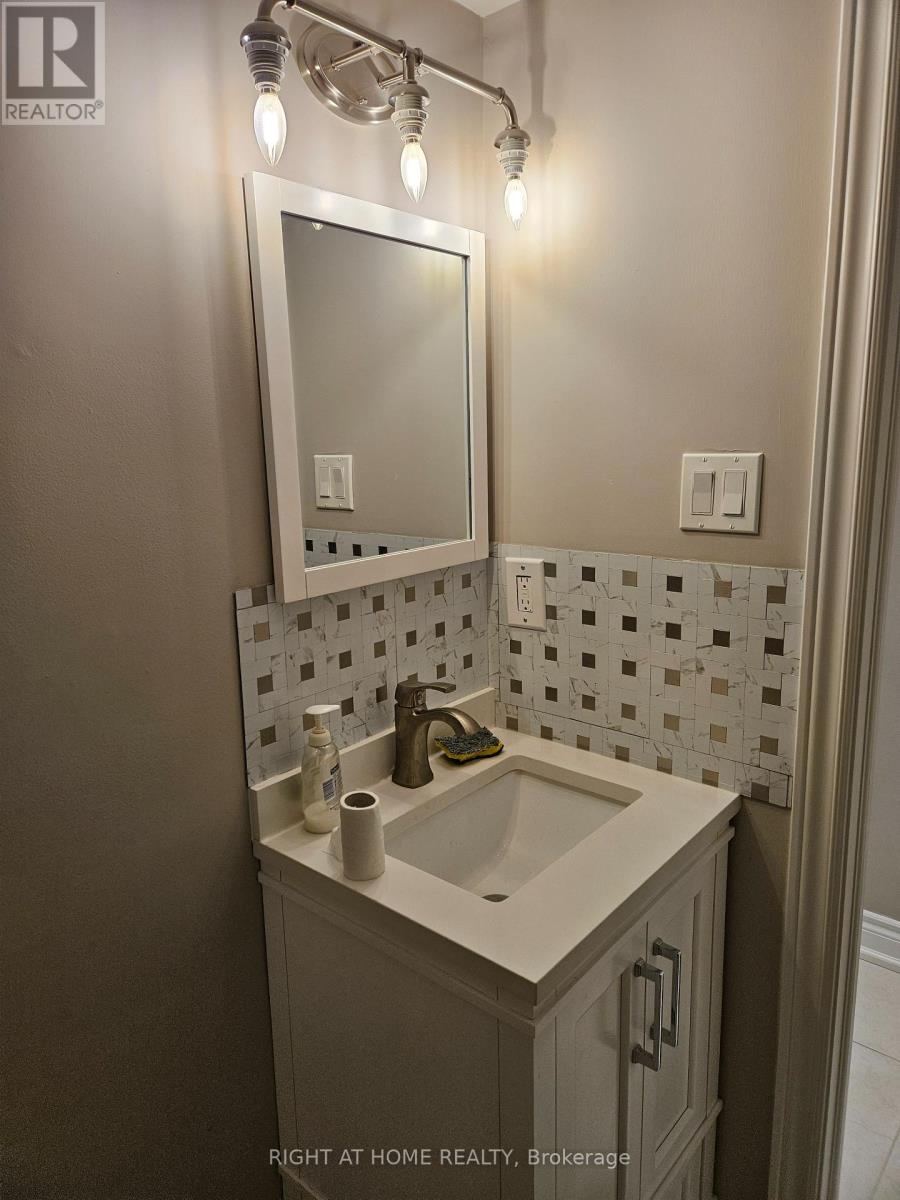 LOWER - 121 BADESSA CIRCLE, Vaughan (Brownridge), Ontario, L4J6E2 — Photo 8