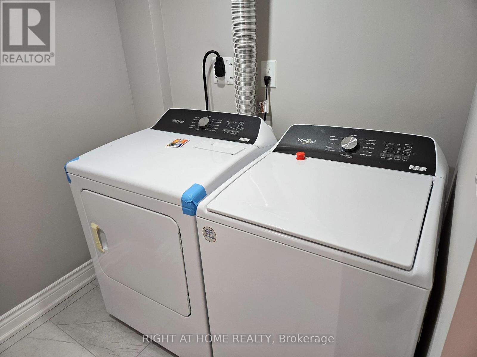 LOWER - 121 BADESSA CIRCLE, Vaughan (Brownridge), Ontario, L4J6E2 — Photo 9