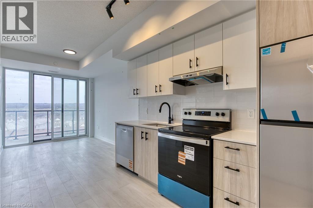 4878 POWERS Common Unit# 704, Burlington, Ontario, L7M0W7 — Photo 3