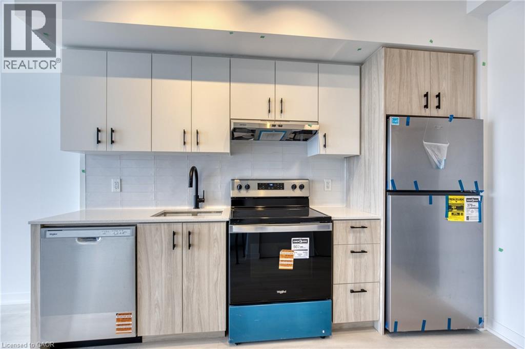 4878 POWERS Common Unit# 704, Burlington, Ontario, L7M0W7 — Photo 4