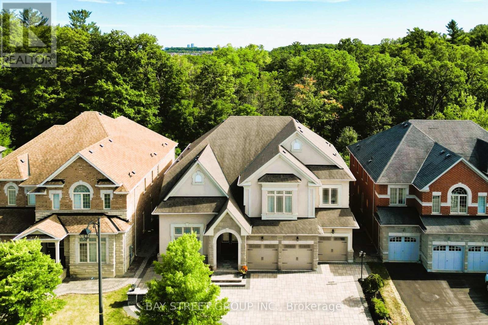 176 UPPER POST ROAD, Vaughan (Patterson), Ontario, L6A4J9 — Photo 5