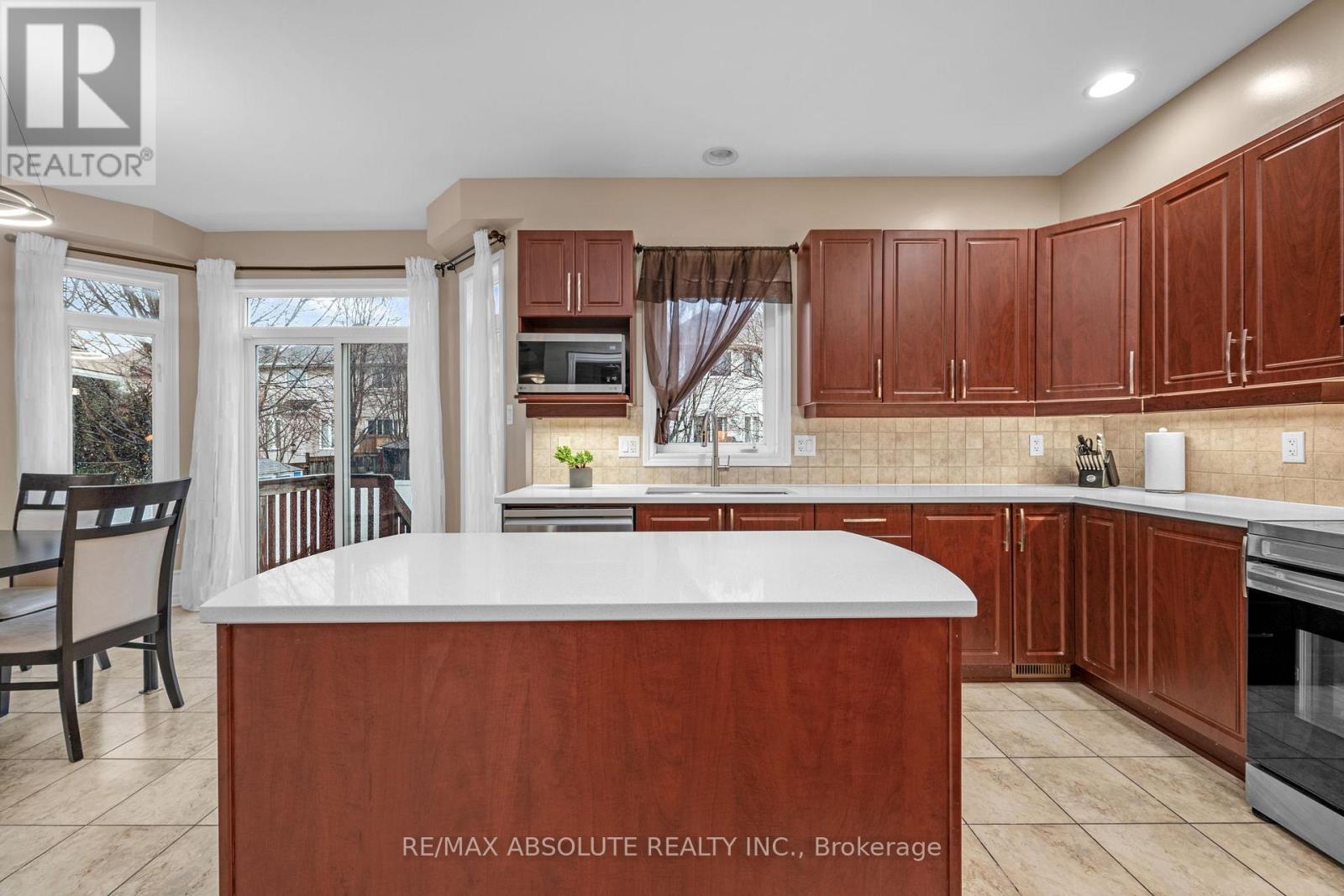 70 CEDAR VALLEY DRIVE, Ottawa, Ontario, K2M3A3 — Photo 13