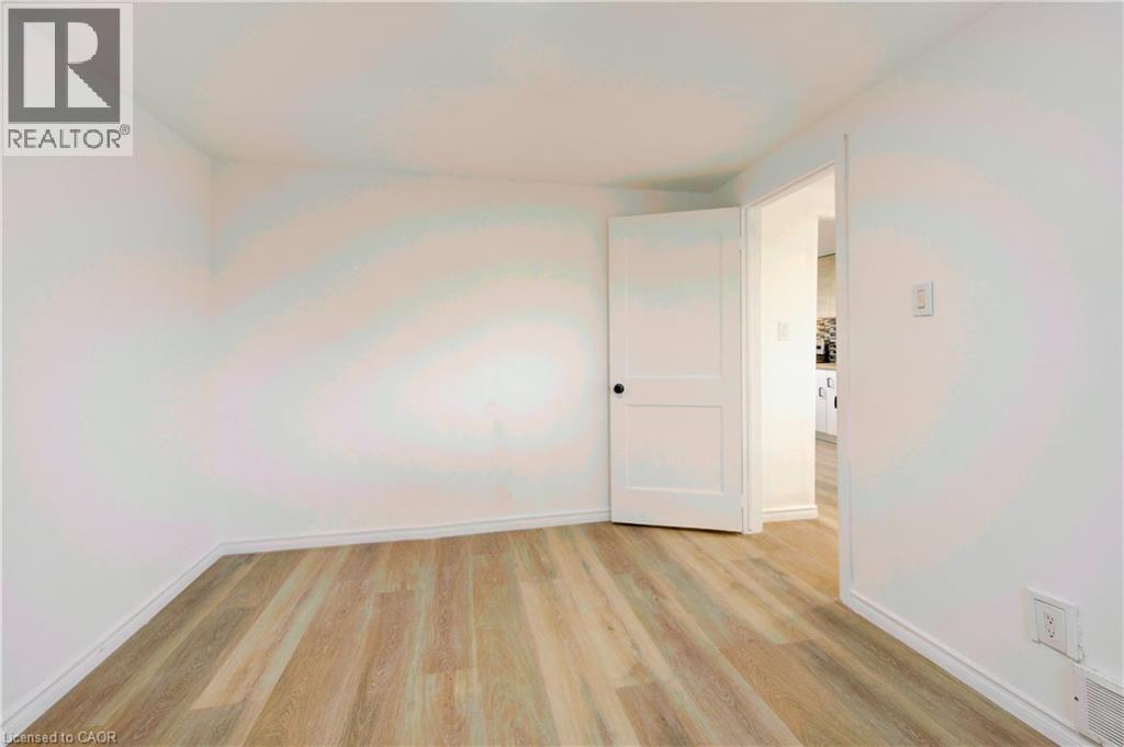 524 SIMCOE Street, London, Ontario, N6B1K4 — Photo 10