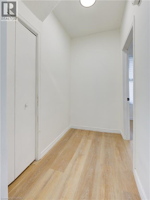 524 SIMCOE Street, London, Ontario, N6B1K4 — Photo 35