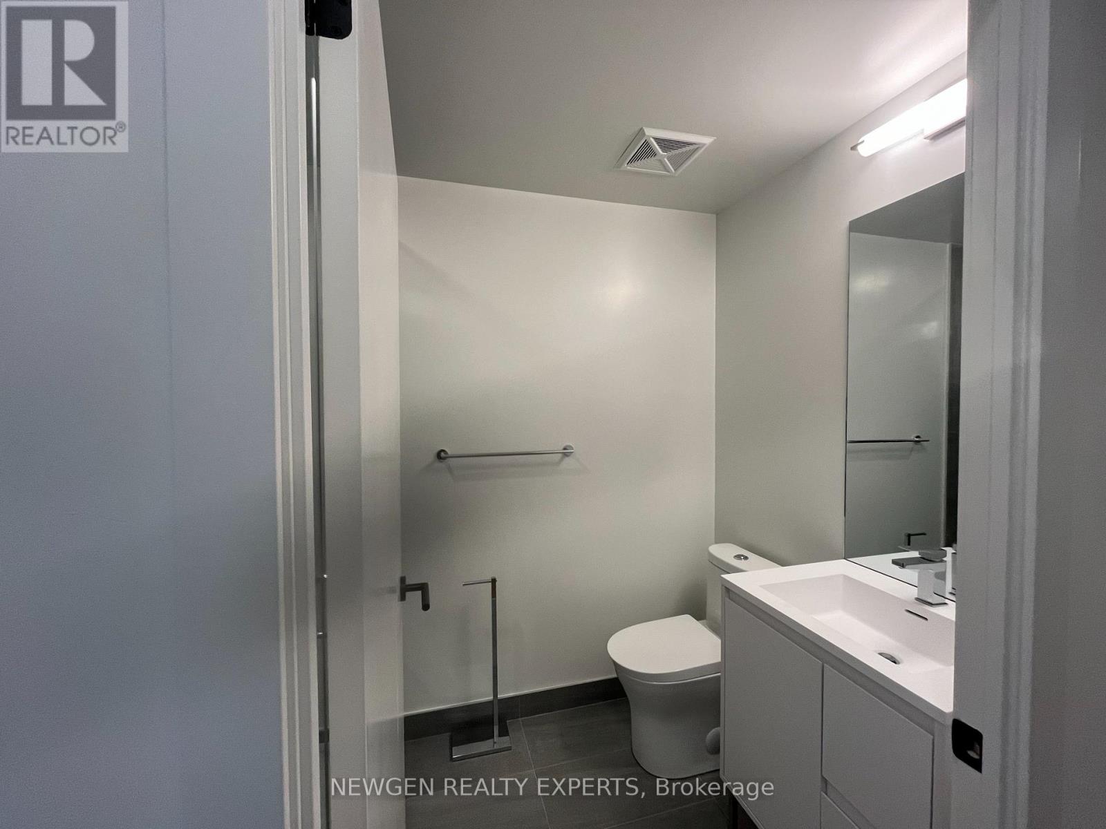 1505 - 5 QUARRINGTON LANE, Toronto (Banbury-Don Mills), Ontario, M3C1H7 — Photo 6