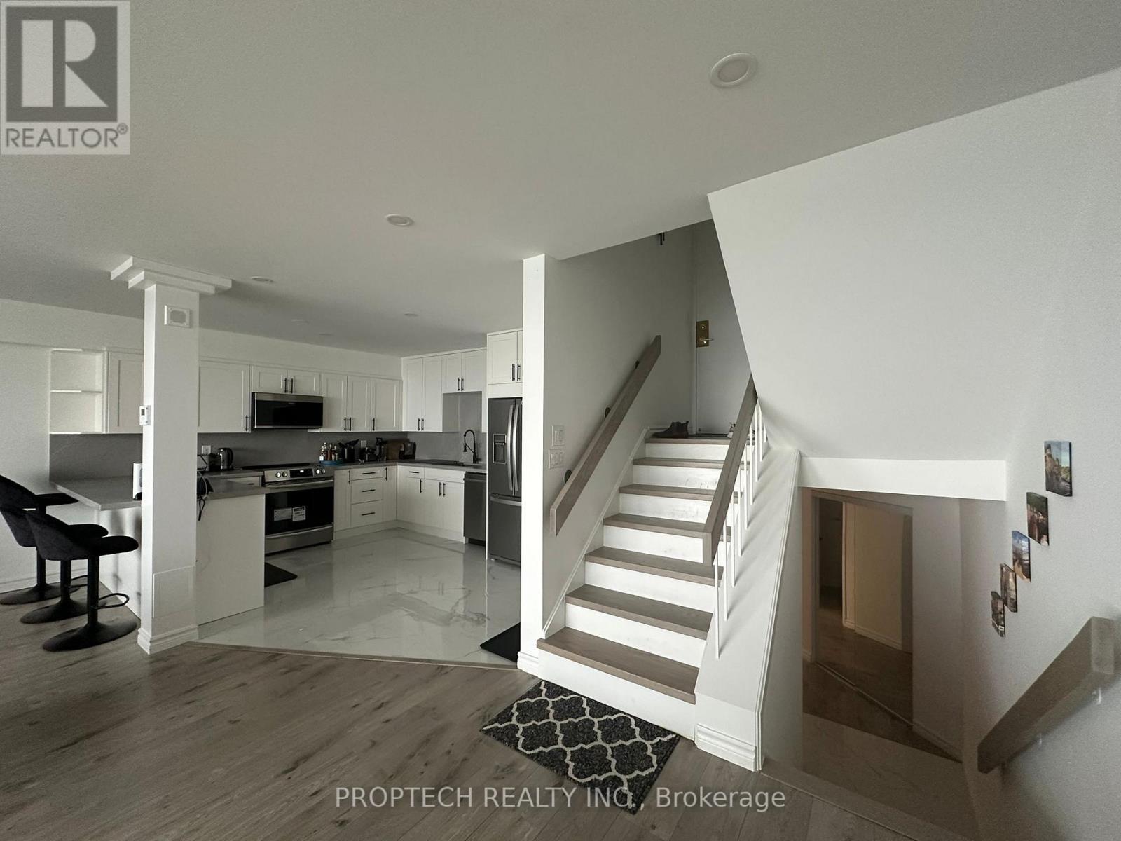 1618 - 33 HARBOUR SQUARE, Toronto (Waterfront Communities), Ontario, M5J2G2 — Photo 2