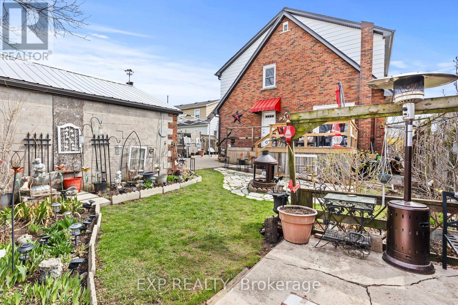 5367 KITCHENER STREET, Niagara Falls (Clifton Hill), Ontario, L2G1B6 — Photo 35