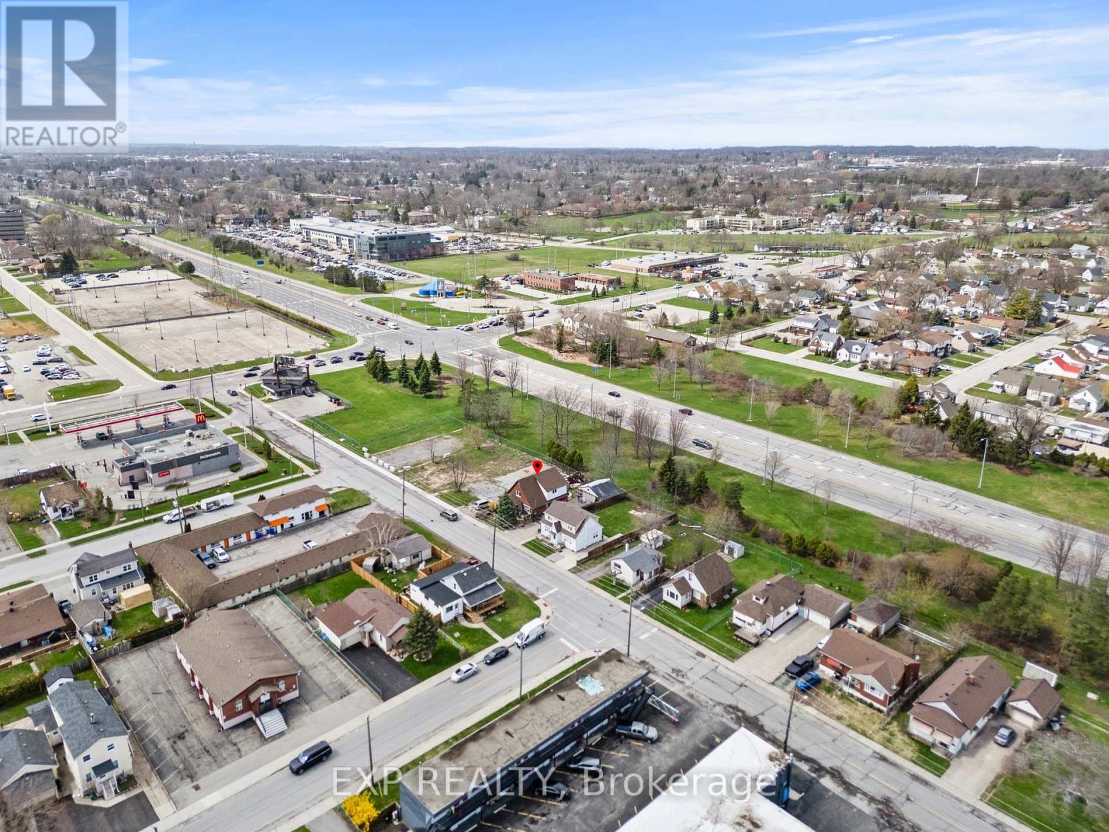 5367 KITCHENER STREET, Niagara Falls (Clifton Hill), Ontario, L2G1B6 — Photo 46