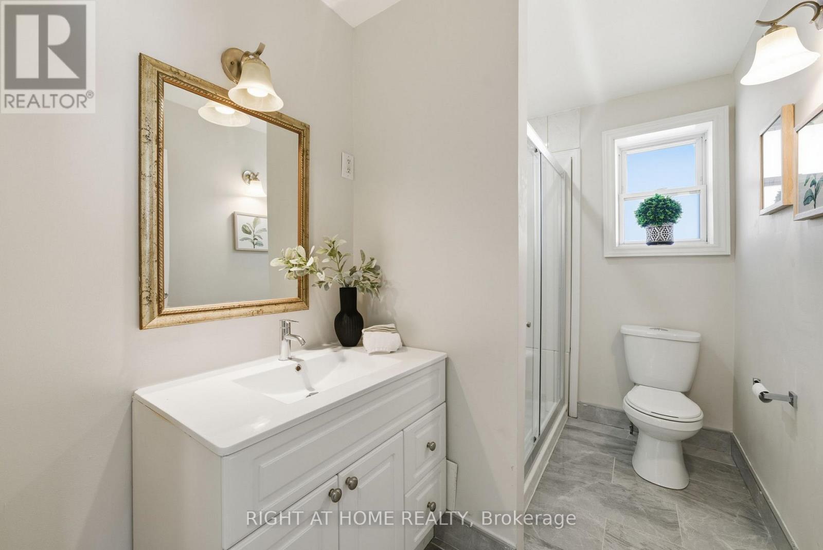 708 CARNEGIE AVENUE, Oshawa (Centennial), Ontario, L1G4R6 — Photo 13