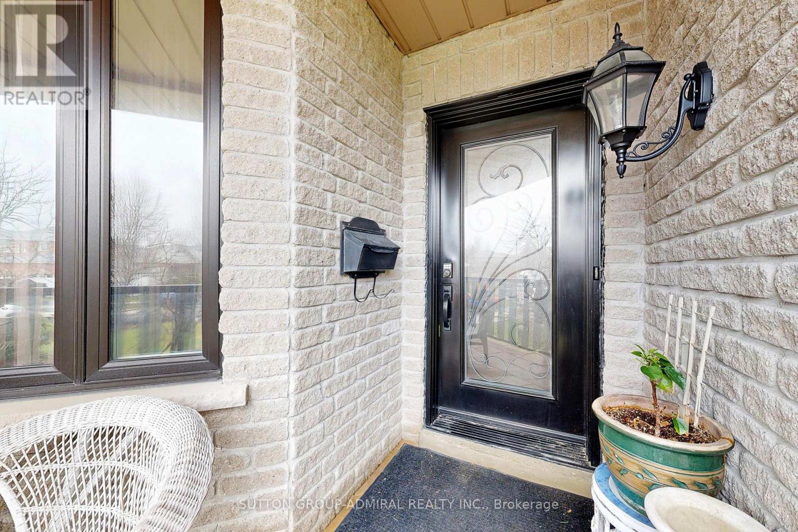 32 STEPHANIE LANE, Barrie (Painswick South), Ontario, L4N0V1 — Photo 3