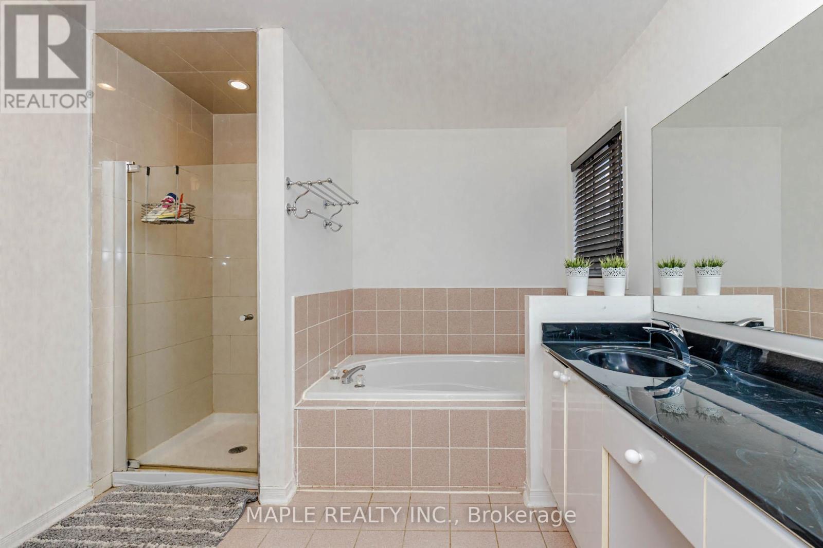 22 SQUIRRELTAIL WAY, Brampton (Sandringham-Wellington), Ontario, L6R1X4 — Photo 32