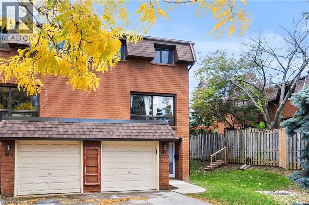 444 STONE CHURCH Road W Unit# N1, Hamilton, Ontario, L9B1R1 — Photo 2