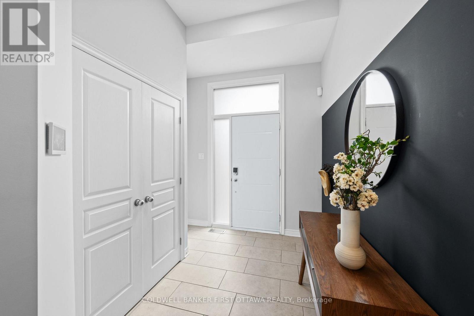 206 ANCASTER AVENUE, Ottawa, Ontario, K2B5B3 — Photo 3