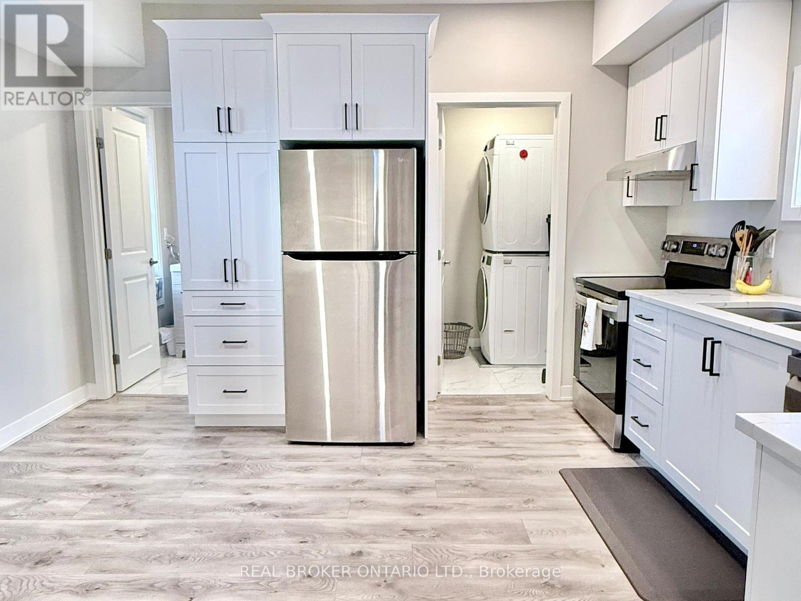 B - 143 ELMSLEY STREET N, Smiths Falls, Ontario, K7A2H6 — Photo 14