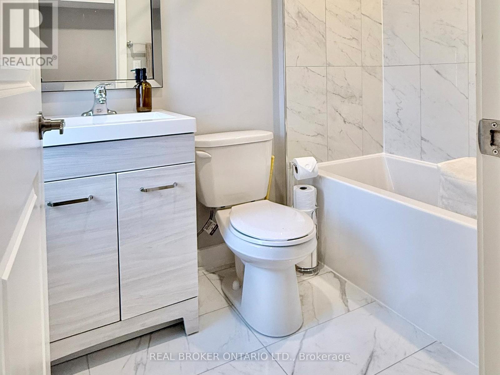 B - 143 ELMSLEY STREET N, Smiths Falls, Ontario, K7A2H6 — Photo 19