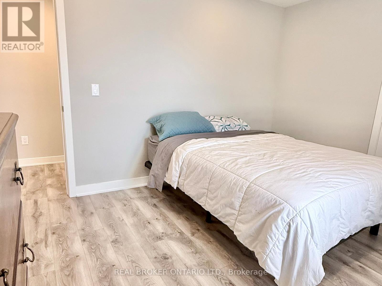 B - 143 ELMSLEY STREET N, Smiths Falls, Ontario, K7A2H6 — Photo 21