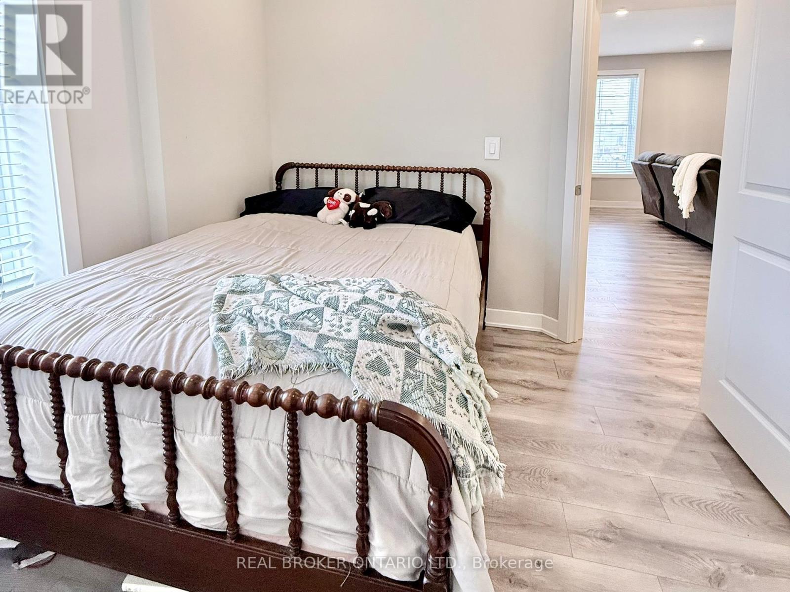 B - 143 ELMSLEY STREET N, Smiths Falls, Ontario, K7A2H6 — Photo 25