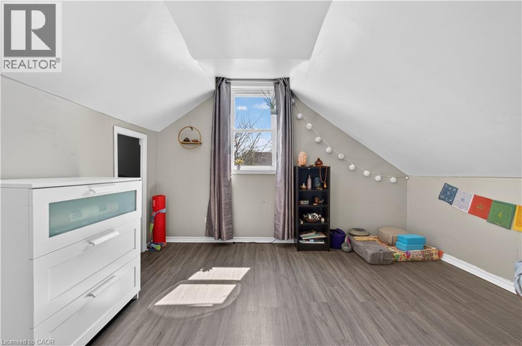 30 CAMBRIDGE Avenue, Hamilton, Ontario, L8H1T5 — Photo 18