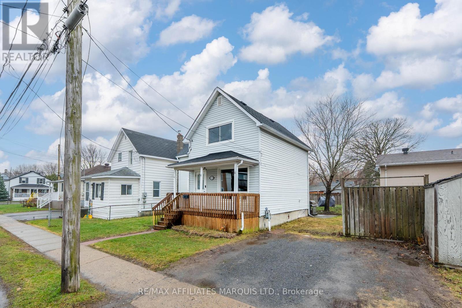 538 BEDFORD STREET, Cornwall, Ontario, K6J4E1 — Photo 3