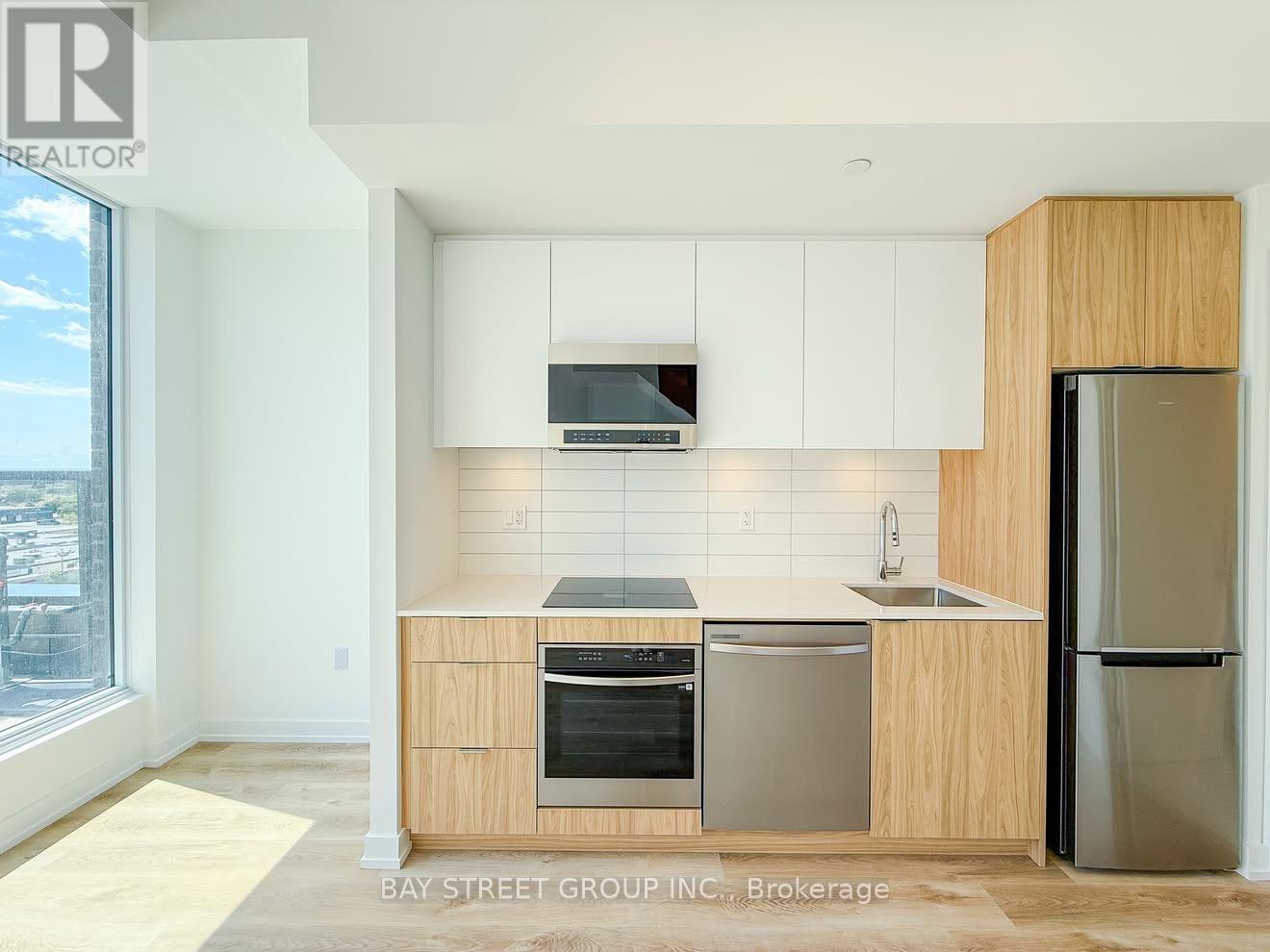 PH7 - 6 CHARTWELL ROAD, Toronto (Stonegate-Queensway), Ontario, M8Z0H2 — Photo 3