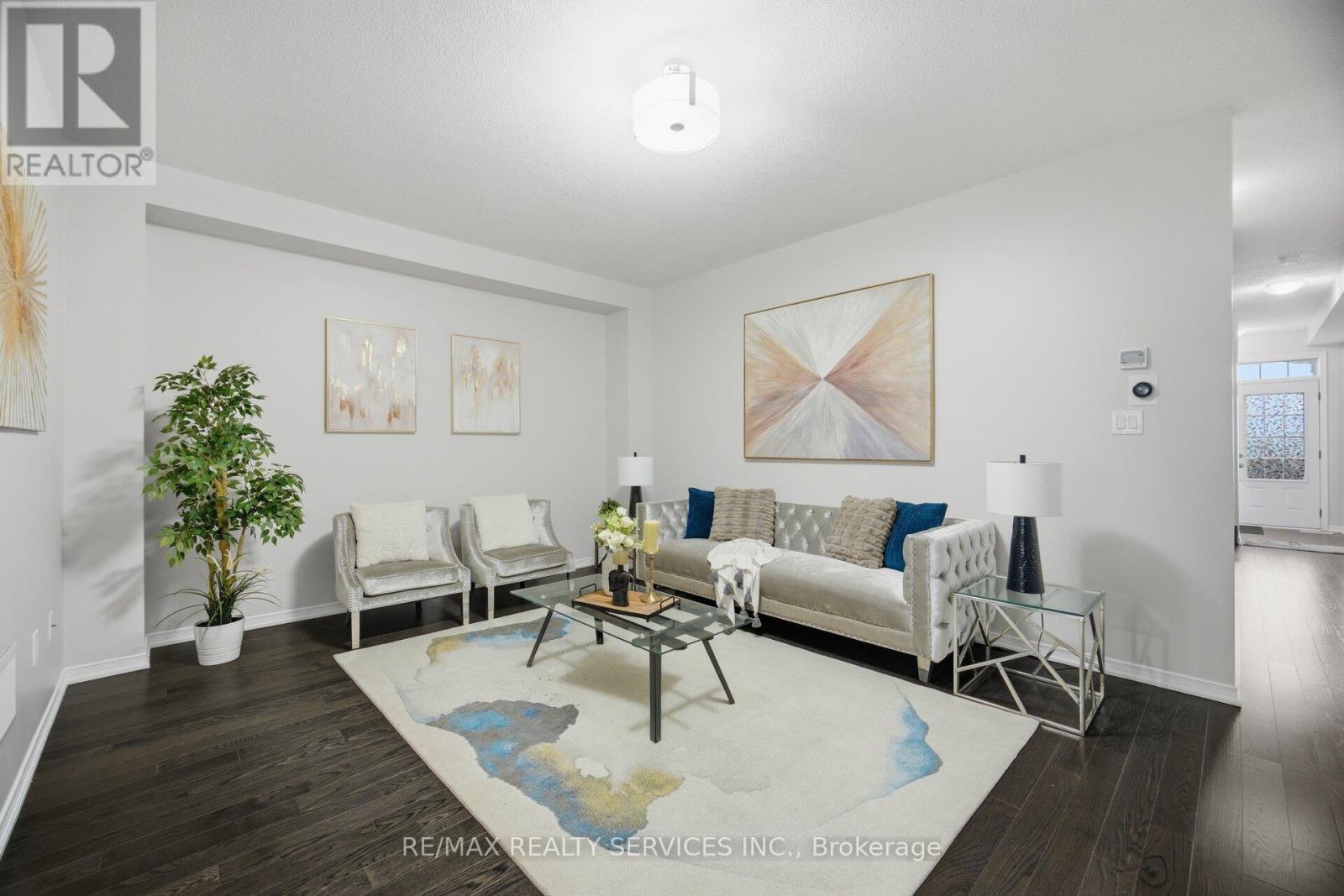 25 BAFFIN CRESCENT, Brampton (Northwest Brampton), Ontario, L7A4K7 — Photo 3