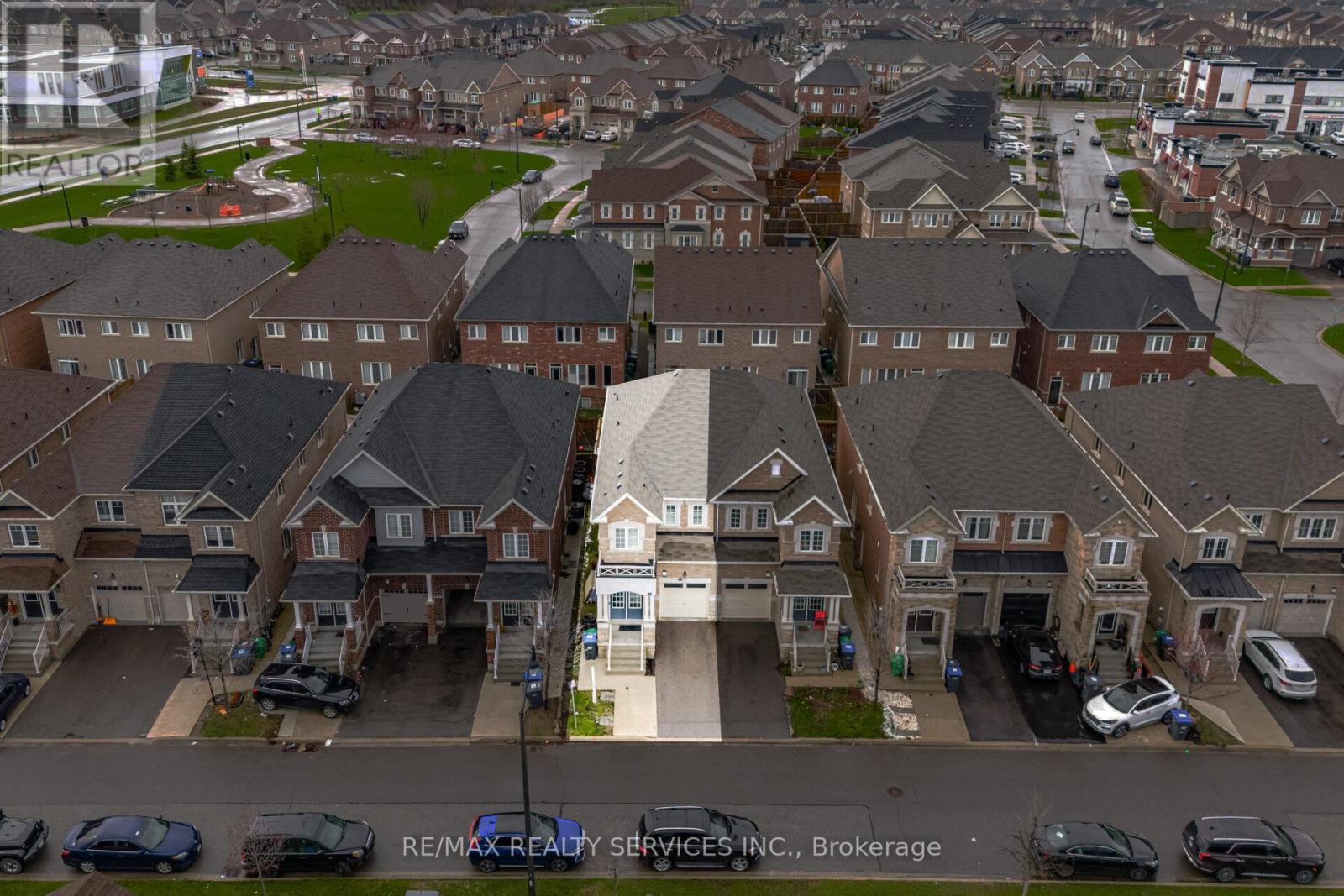 25 BAFFIN CRESCENT, Brampton (Northwest Brampton), Ontario, L7A4K7 — Photo 4