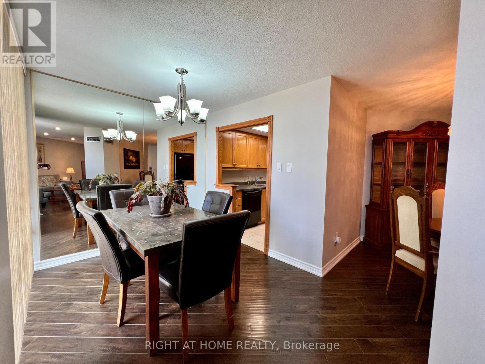PH6 - 3650 KANEFF CRESCENT, Mississauga (Mississauga Valleys), Ontario, L5A4A1 — Photo 10