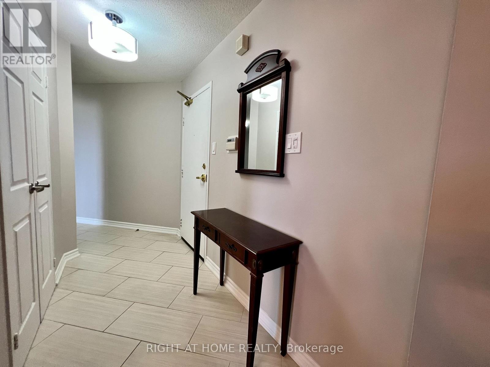 PH6 - 3650 KANEFF CRESCENT, Mississauga (Mississauga Valleys), Ontario, L5A4A1 — Photo 4